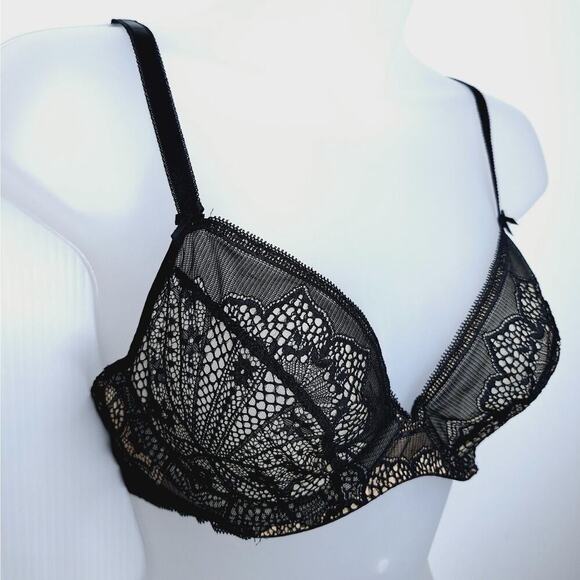 WACOAL Take The Plunge Crochet Lace Bra 851273 Black 34C Underwire Mesh Soft Cup - Picture 4 of 13